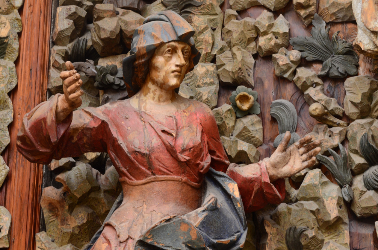 Dans une église de Lviv, fragment d’une Crucifixion – sculpture sur bois. Photo : Gérard Wormser